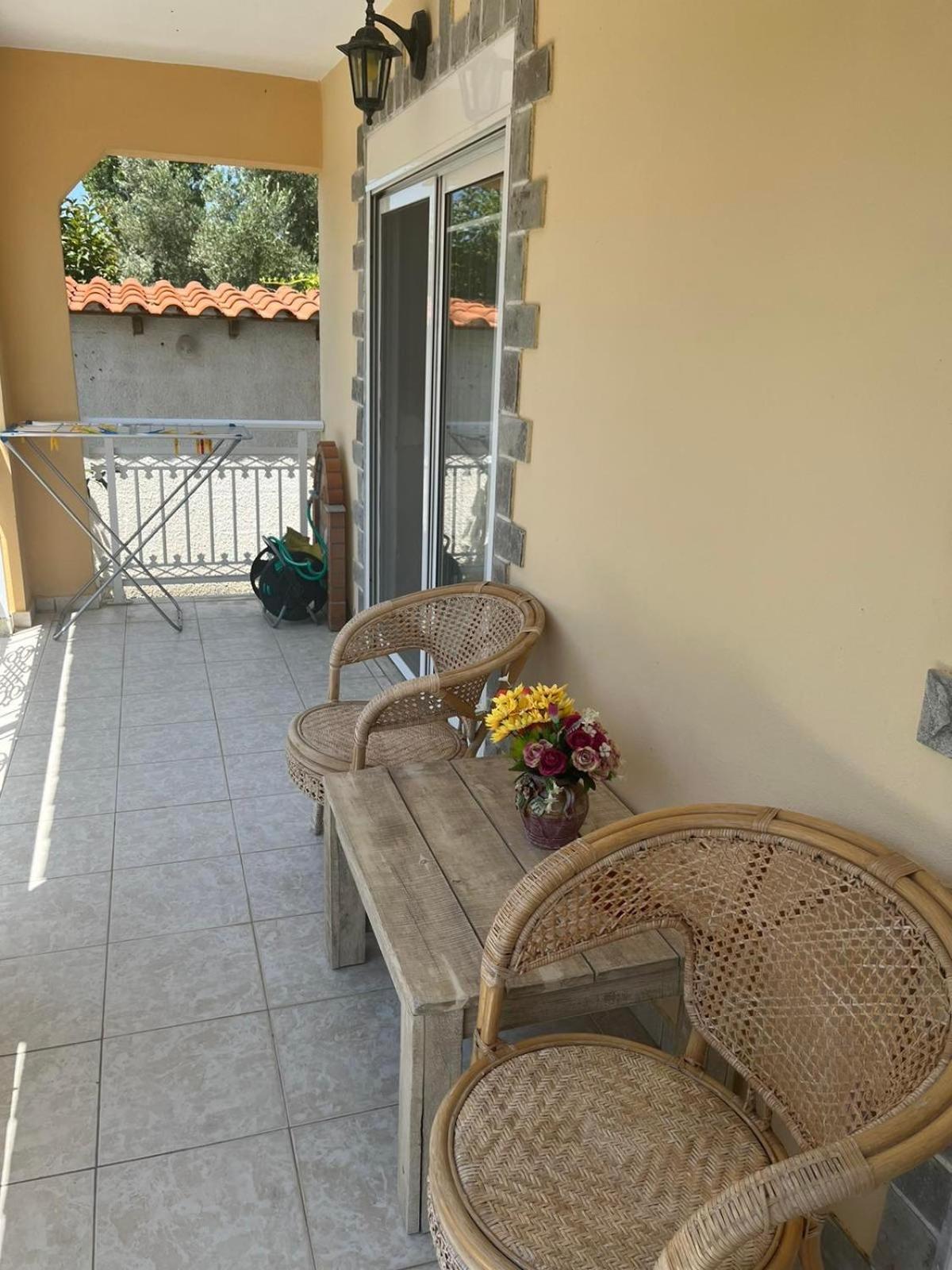מאקרי Terry'S Villa מראה חיצוני תמונה